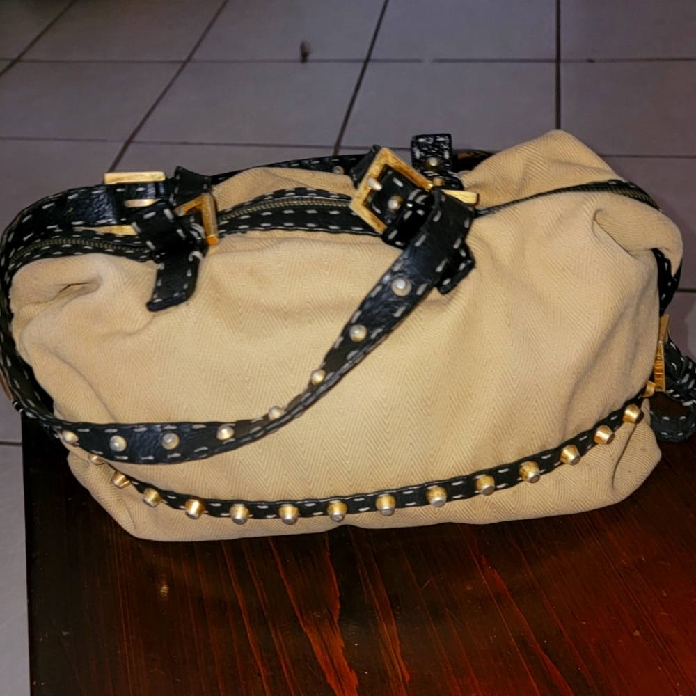 Vintage fendi shoulder bag